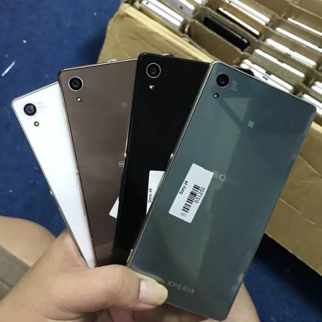 Sony Xperia Z3 Plus/Z4 Second docomo