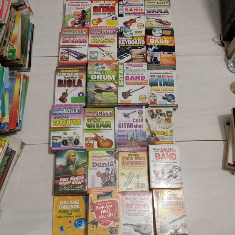 OBRAL Buku Biografi Musisi, Belajar Alat Musik Gitar / Drum / Bass / Keyboard / Harmonika / Seruling