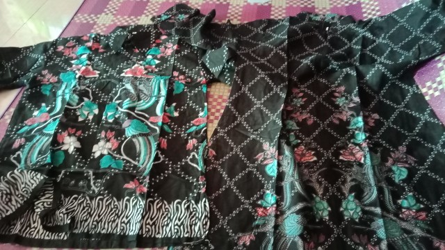 Family Batik / Batik Couple / Seragam Batik / Batik Seragam Kantor / Jm / Kevin Family