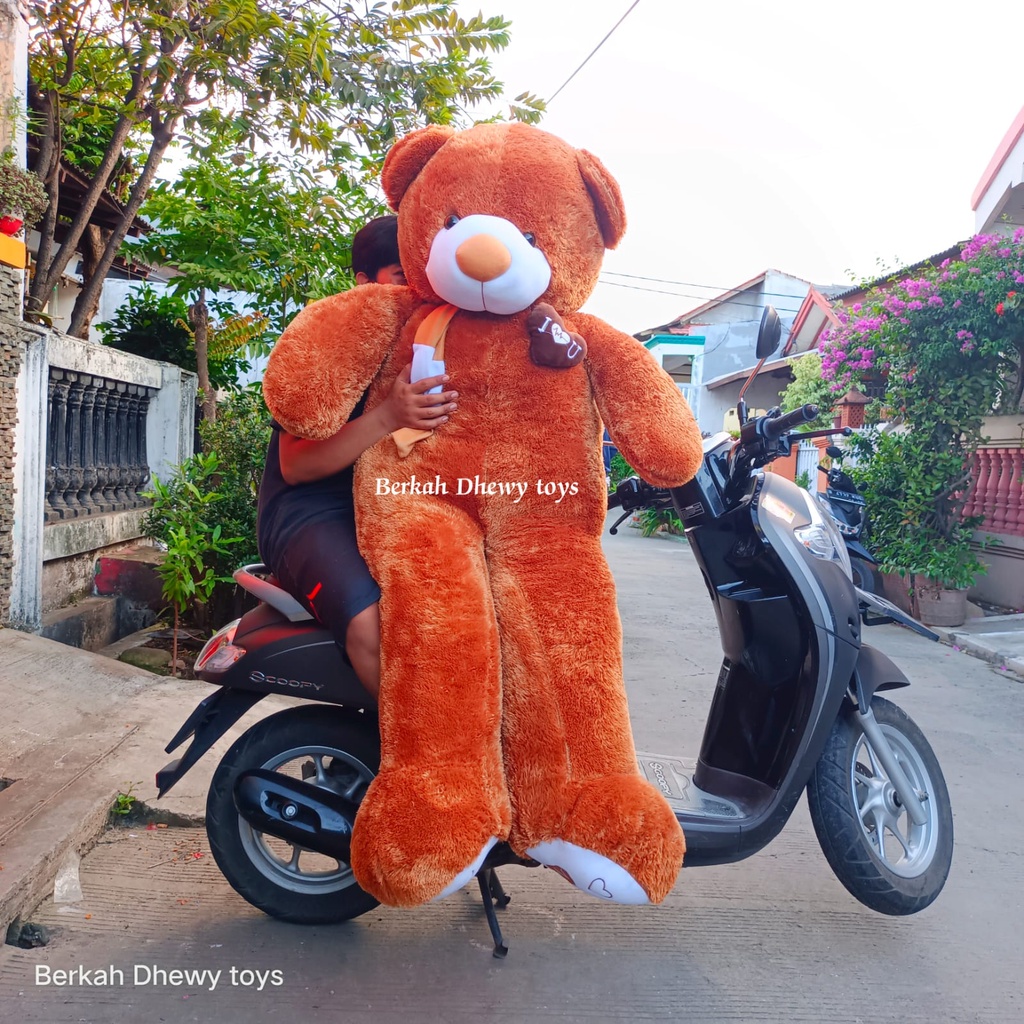 boneka teddy bear super jumbo/teddy bear ukuran jumbo/teddy bear jumbo lengkap dengan syal dan love di dada