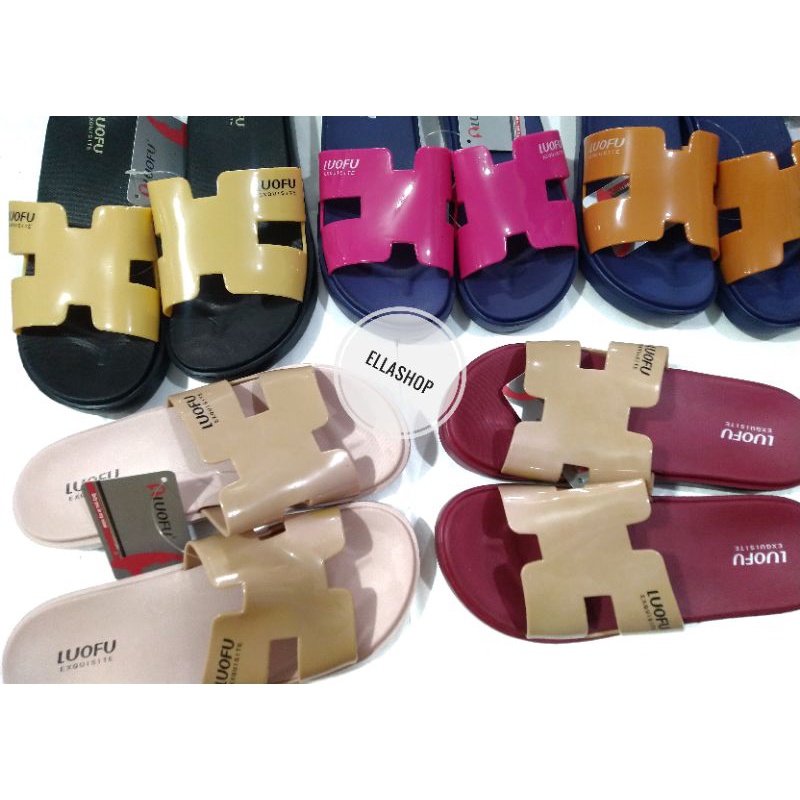 sandal selop wanita motif H Luofu