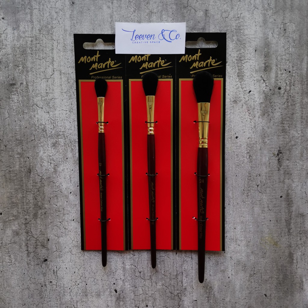 

MONT MARTE ARTIST BRUSH WATERCOLOUR MOP