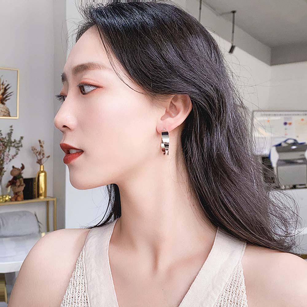 Needway Anting Hoop Sederhana Wanita Gadis Perhiasan Fashion