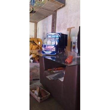 miniatur truk skala 16
