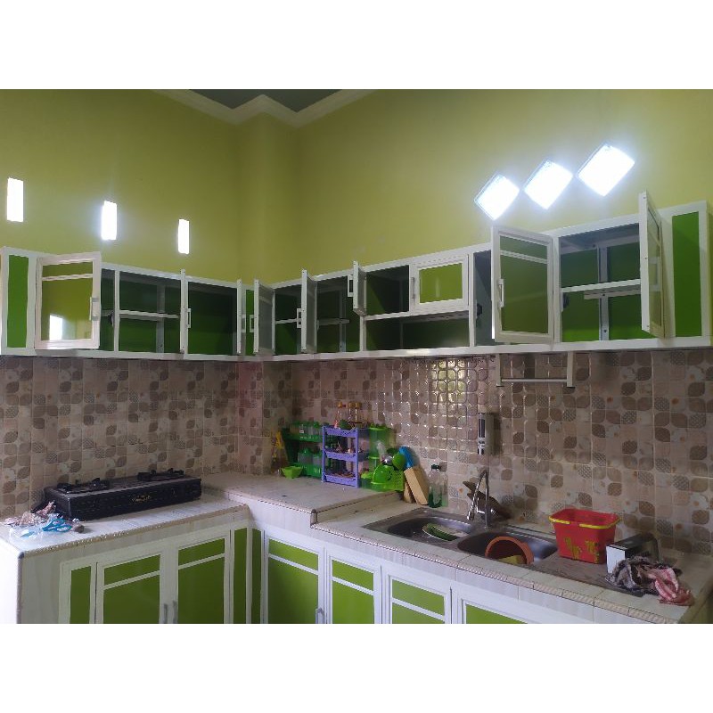 lemari aluminium ruang dapur