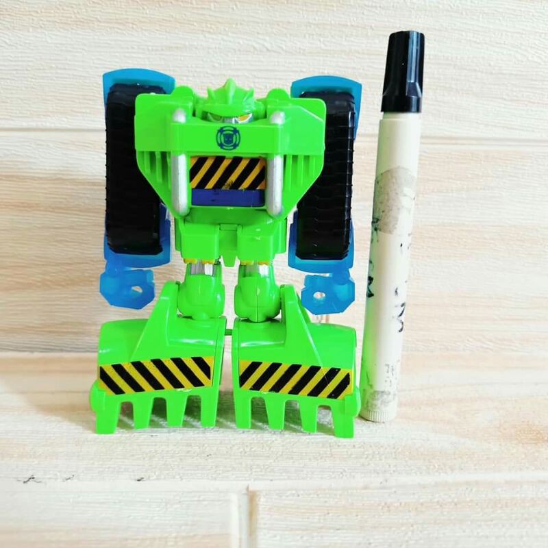 mainan action figureBoulder construction Playskool heroes transformer rescue bots energize boulder c