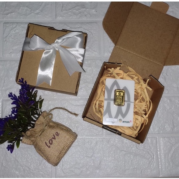 

box hampers kotak kado antam minigold