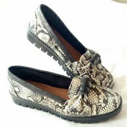 Sepatu Kulit Wanita 100% Kulit Sapi motif Ular