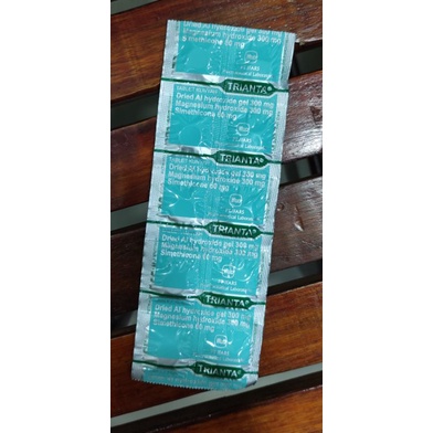 Trianta Tablet / Asam Lambung / Obat Maag