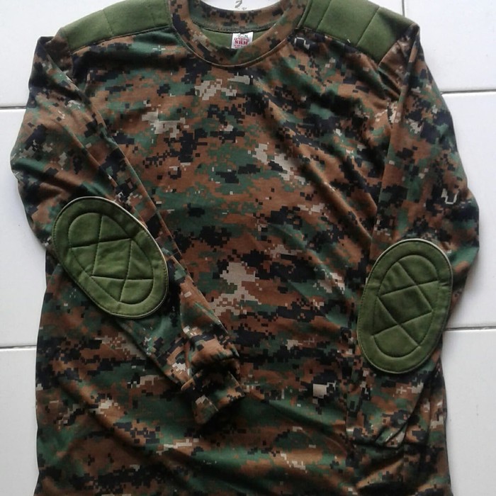 SKD    kaos lengan panjag army