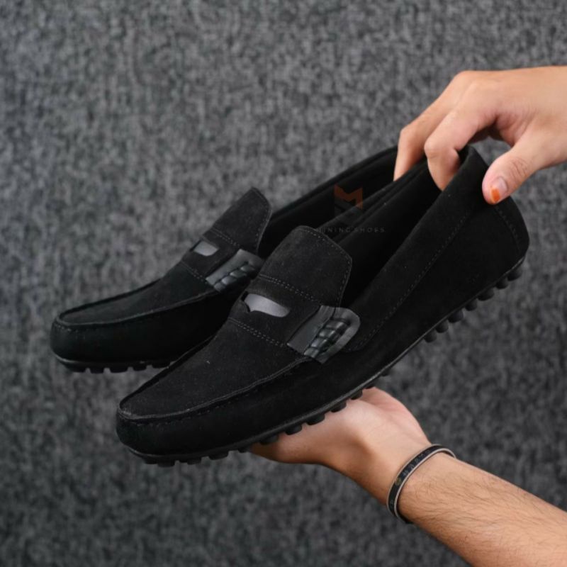 MNG KMTS Sepatu Casual Pria Slip On Kulit Suede Loafers Santai Kasual Main Kondangan Selop Kerja Trendi