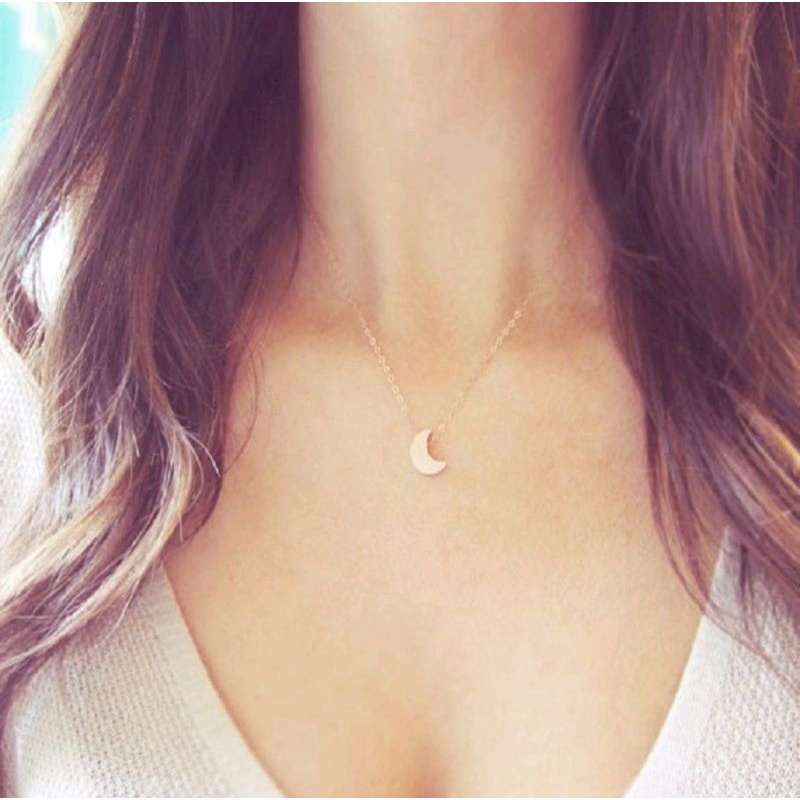 Kalung Liontin Bulan Sabit