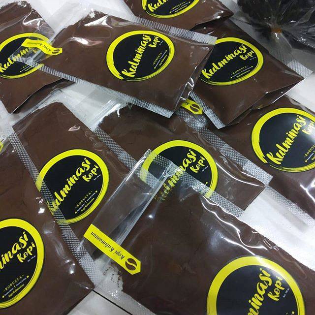 

Kopi Robusta ( Kulminasi Kopi )