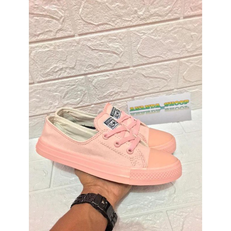 Sepatu converse allstar ct2 peach pink