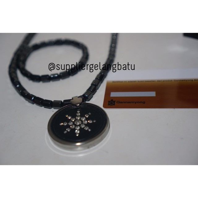 GANNAMYONG kalung QUANTUM PENDANT terapi magnet permata aura ion tubuh aksesoris fashion kesehatan