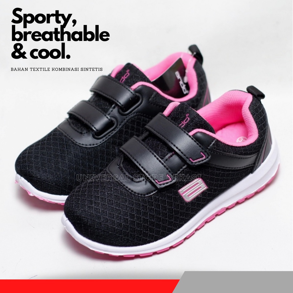 Sepatu Anak Sekolah Perempuan Paud TK Kelas 1 SD Anak-anak Cewek Kecil Ando Perekat Hitam Full Pink Spatu Sneakers Skolah Usia 4 5 6 7 Tahun Size 29 30 31 32 -Aida -