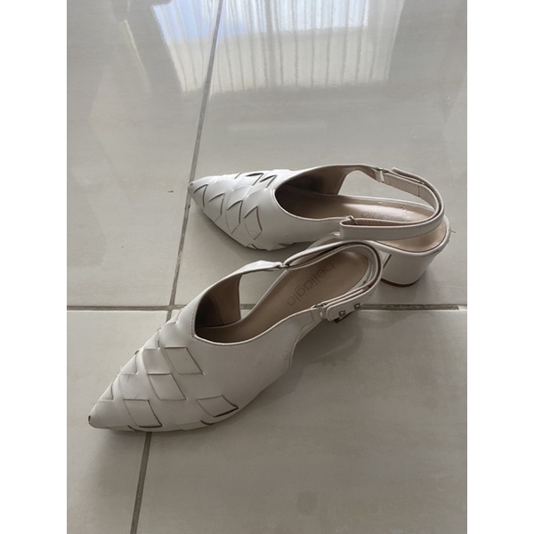 Sepatu heels Bellagio