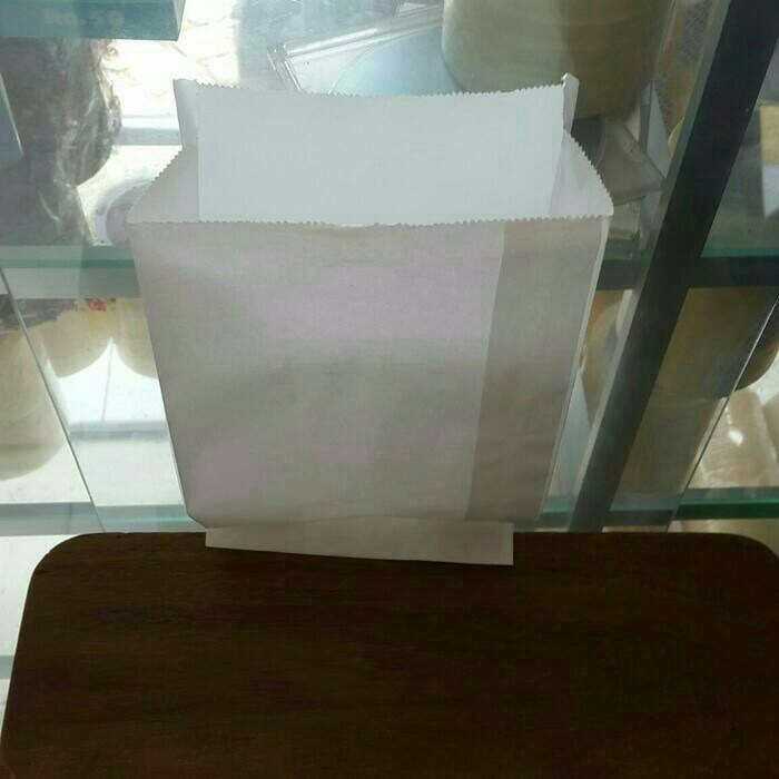 

Ready paper bag kantong kertas putih untuk roti fried chicken dan snack Elegant