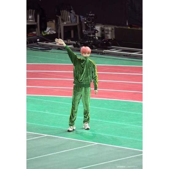 [BOOKED] LP SIGNED MINI POSTER TAEYONG SUPERM