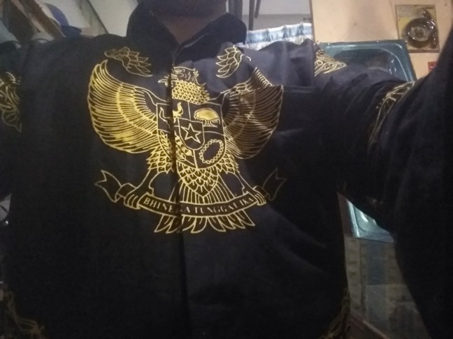 Batik Garuda Pancasila Kuning Full Furing Katun Halus Sragenan Size M-xxl Asli Solo