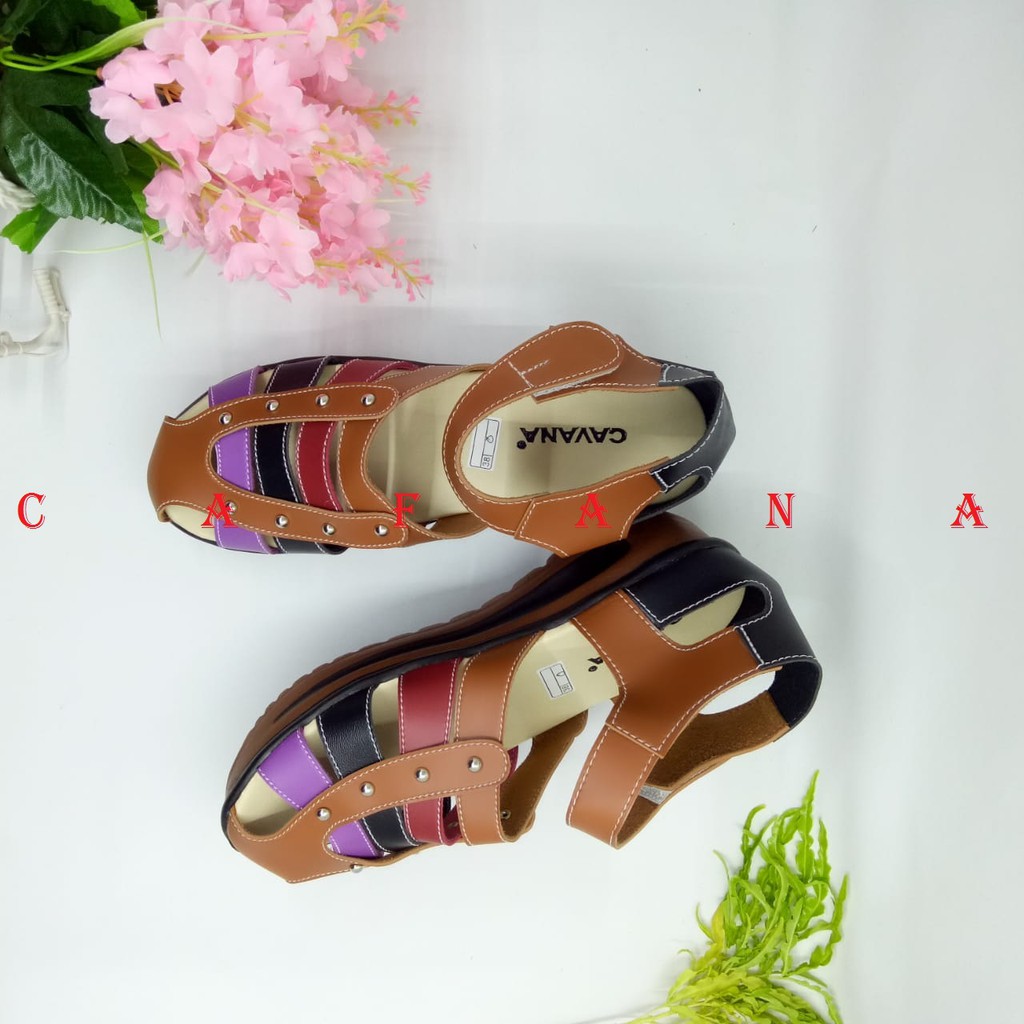 Cafana Sandal Wedges Wanita SDW222 Wedges