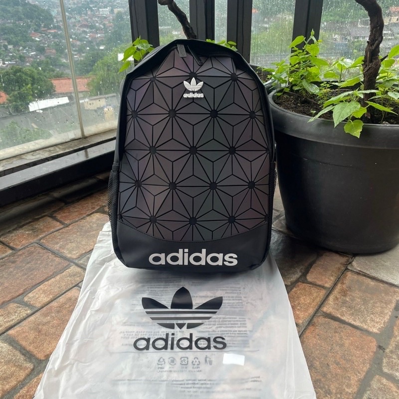 ((TERMURAH)) BACKPACK ADIDAS ISSEY MIYAKE OLD PATTERN / BACKPACK ADIDAS MODEL LAMA / BACKPACK ADIDAS / TAS RANSEL ADIDAS ISSEY MIYAKE / TAS RANSEL ADIDAS / TAS RANSEL PRIA / TAS SEKOLAH ANAK / TAS RANSEL KANTOR