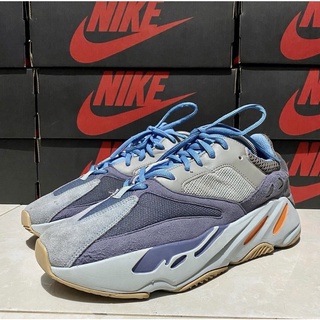 yeezy 700 wit