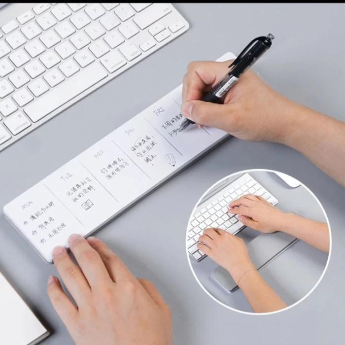 

Kertas / Triple W 2 In 1 Wristpad Memo Sticky Note Pad Bantal Keyboard Buku - Putih