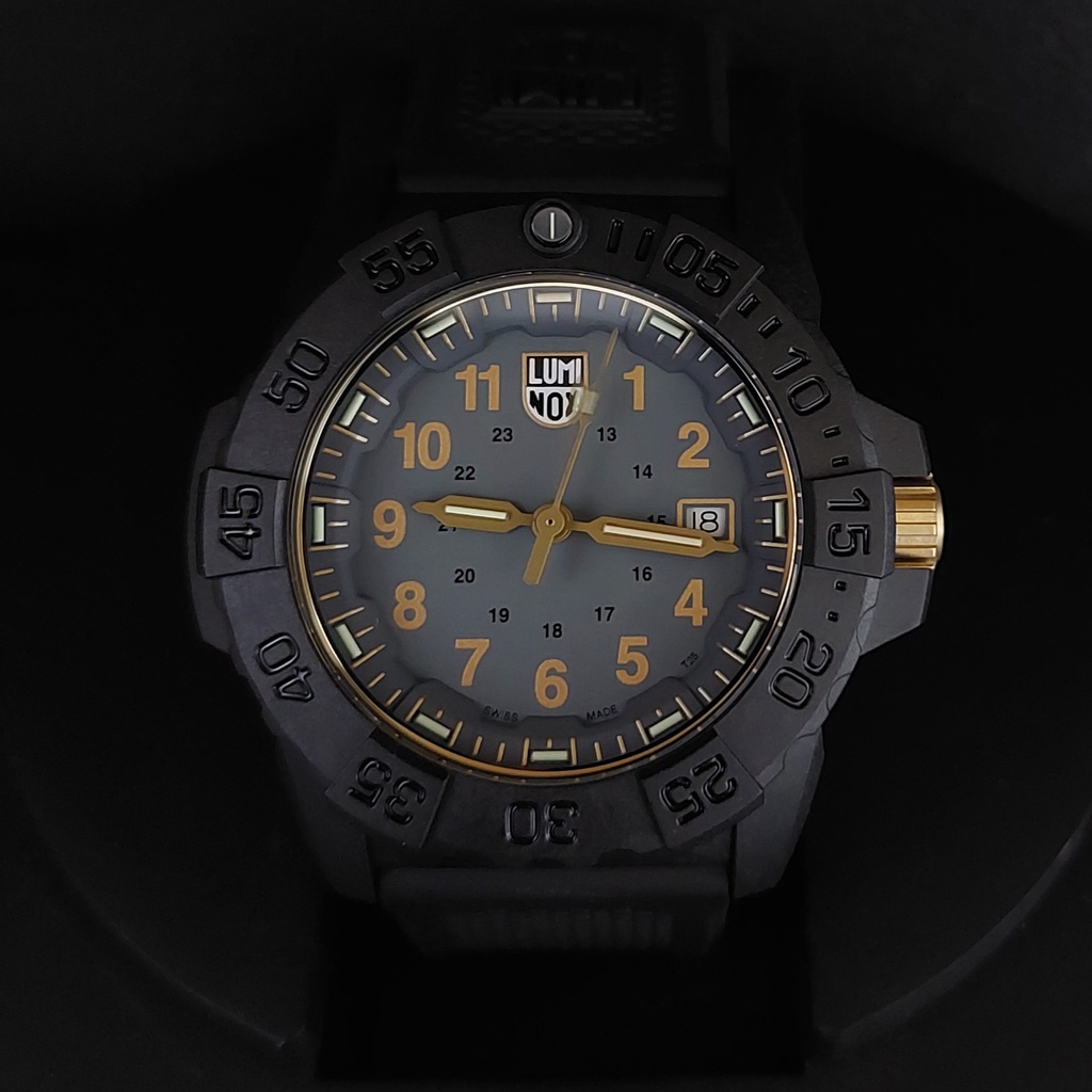 JAM TANGAN PRIA LUMINOX 3508.GOLD ORIGINAL