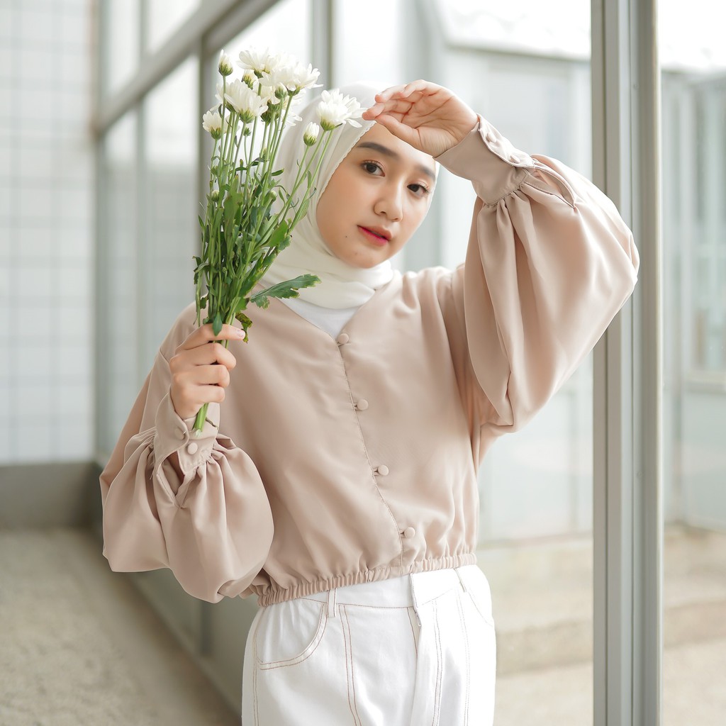 Baju Atasan Wanita Top Blouse Tangan Balon Wolfis Premium Fashion Ootd Kekinian 2021