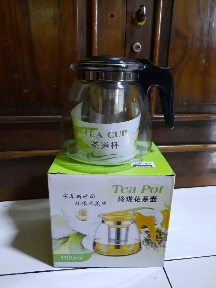 Teko Teh Kaca Dengan Saringan Stainless / Glass Tea Pot
