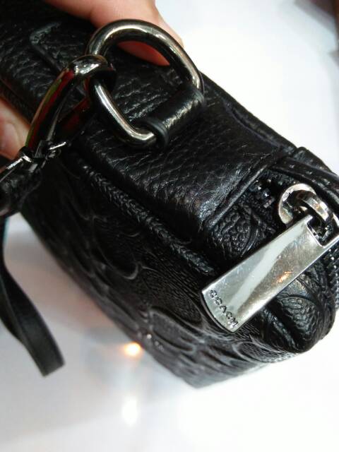 Clucth handbag slempang kulit asli import emboss C