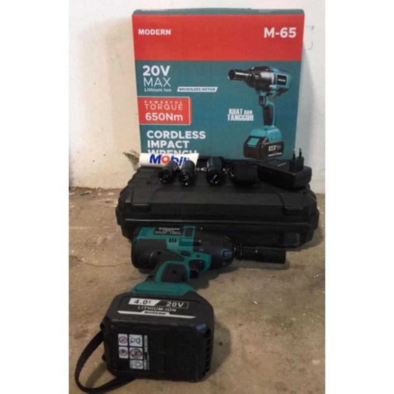 IMPACT CORDLESS MODERN M65, IMPACT BATERAI