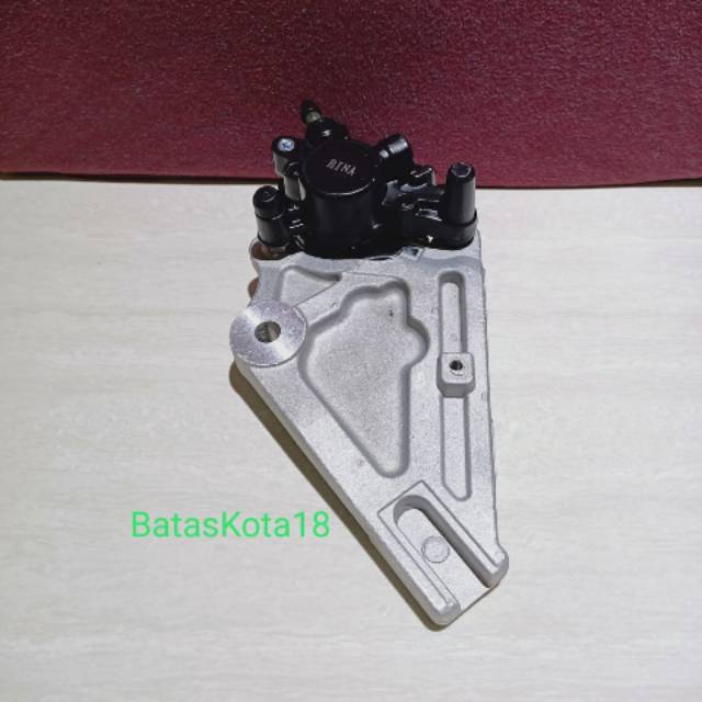 Kepala Babi Kaliper Cakram Bawah Belakang Supra X125-Blade 125-Supra X125 New FI