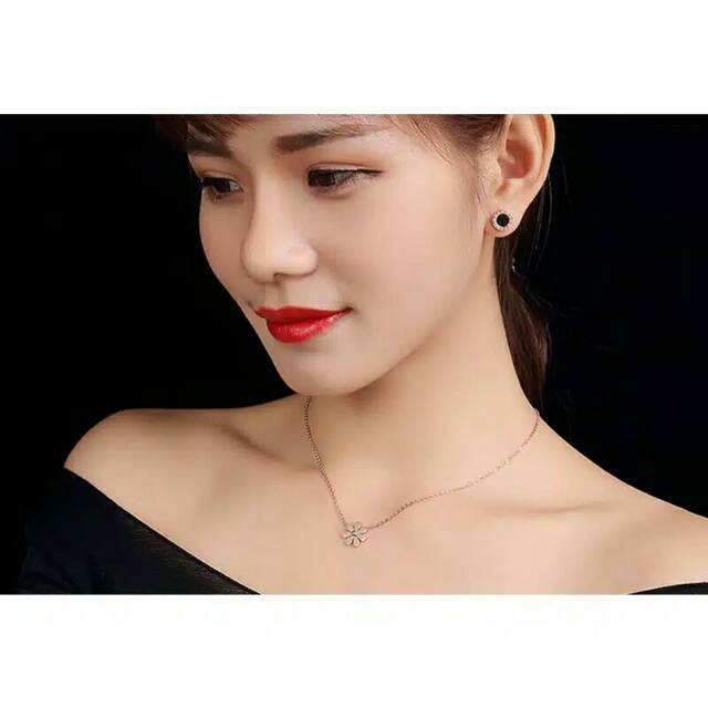 GG kalung Liontin Deasy Titanium#KL-126B