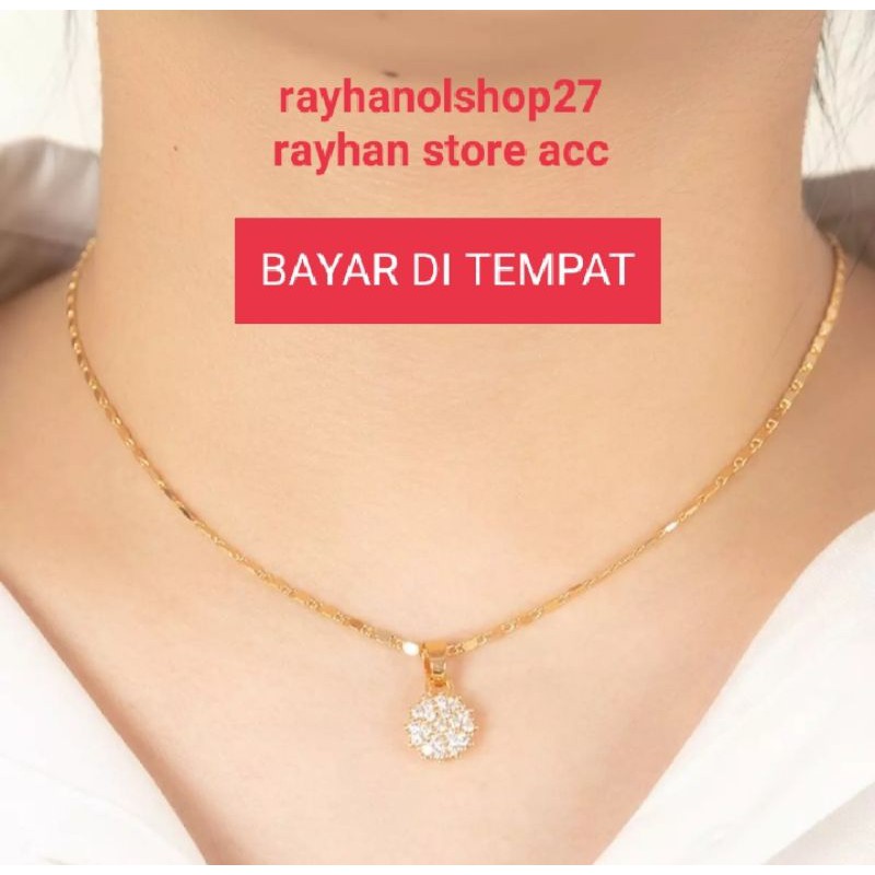 Kalung titanium motif tempe wanita italy liontin mutiara full permata lapis emas
