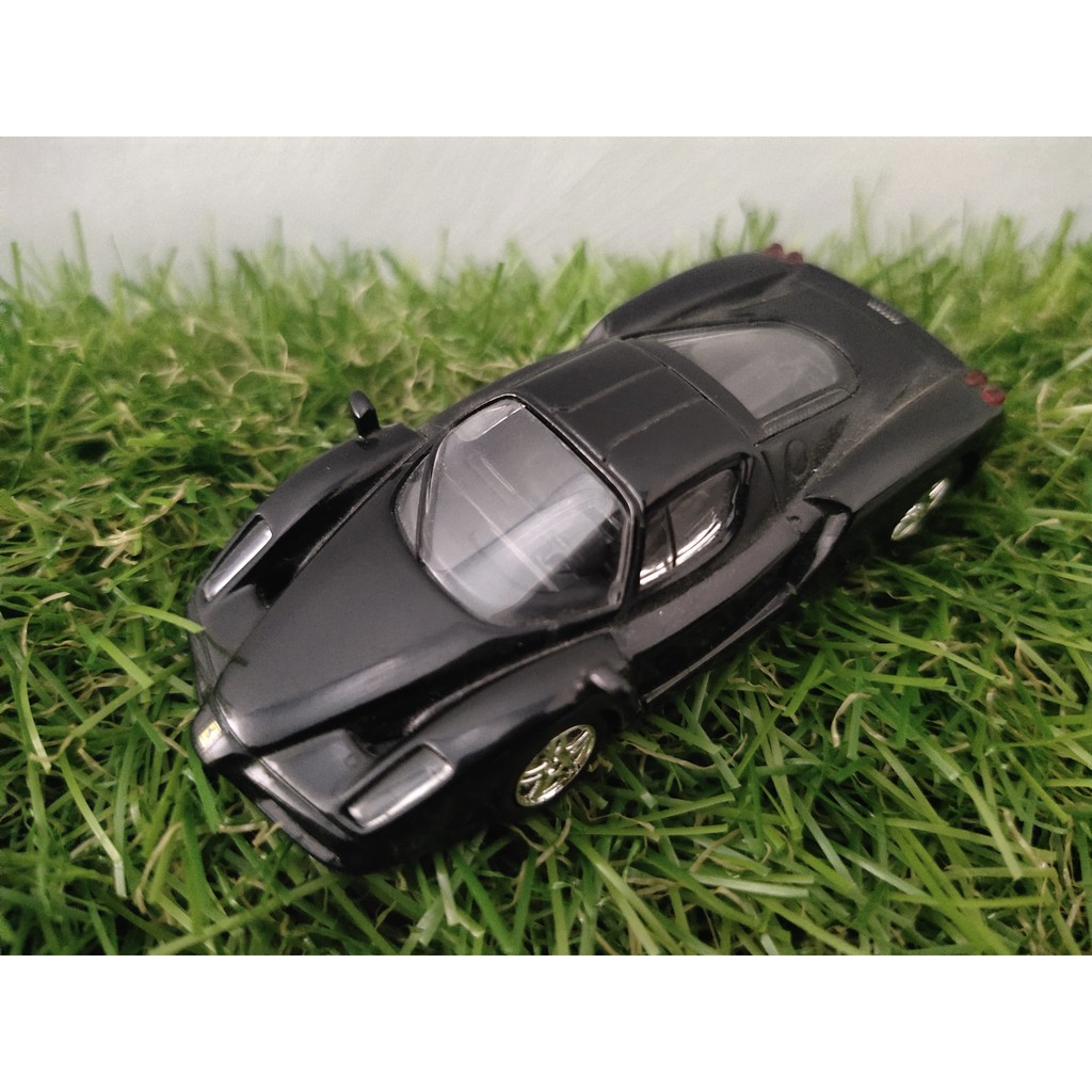 Diecast Ferrari Enzo Ferrari Black Kyosho Skala 1:64 Original Japan