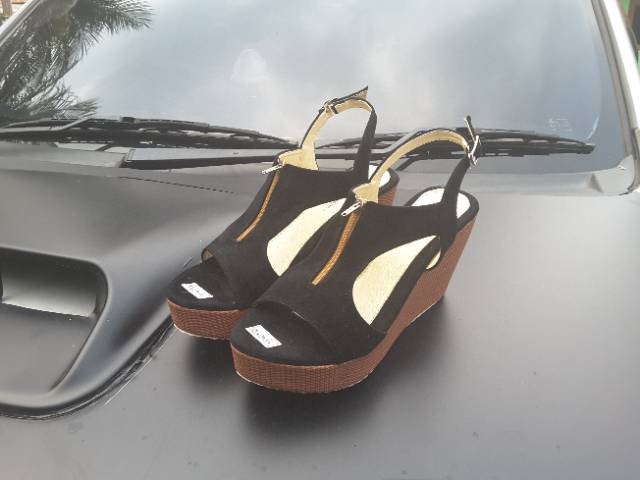 SENDAL WEDGES DV120 HITAM (REALPICT GESER) sleting tali