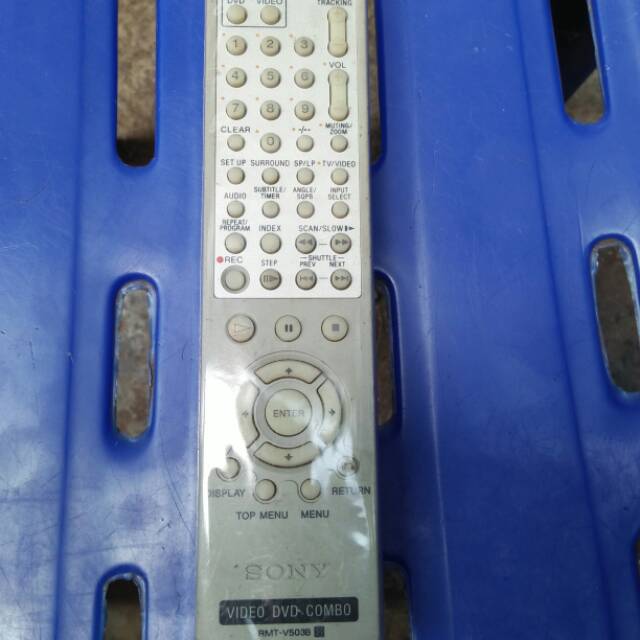 Remote dvd combo plus tv SONY