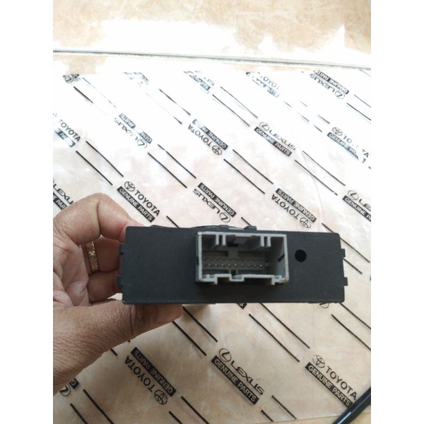 ECU MODUL TOYOTA YARIS NO PZ061-ODA79 ORI