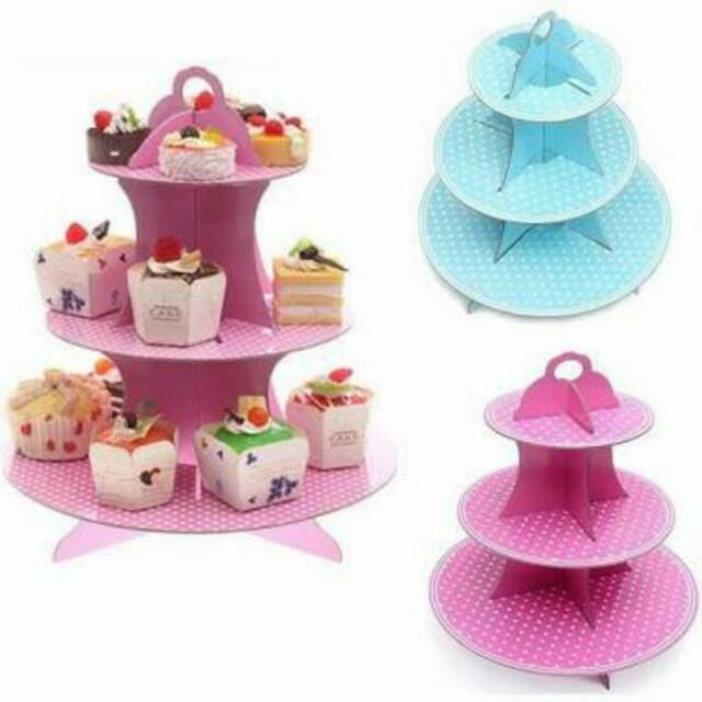 Tier cup cake polkadot &amp; karakter