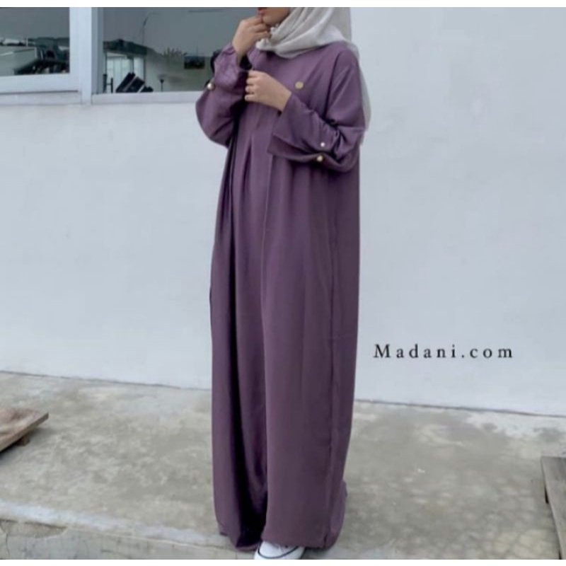 Abaya tuspin madani thelabel