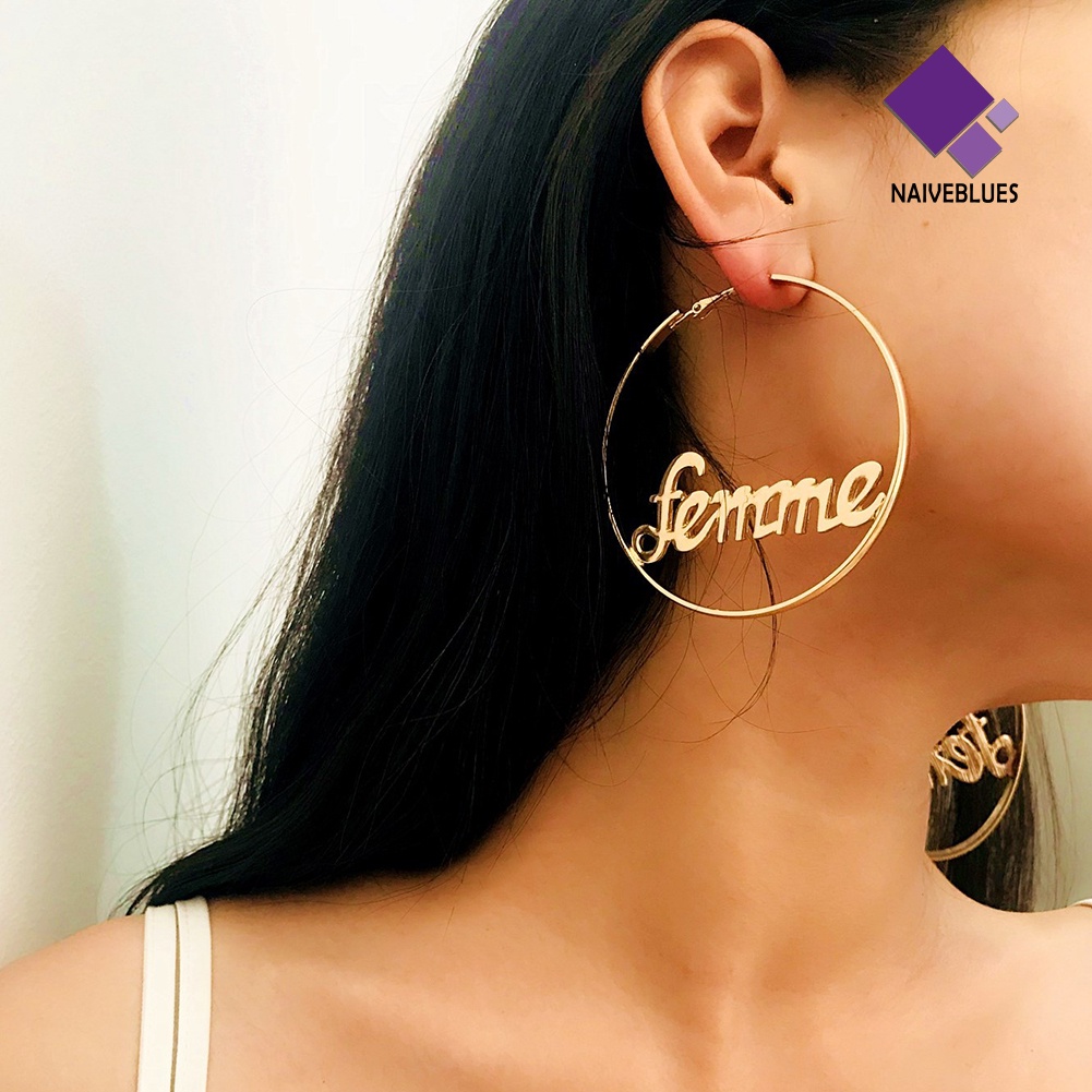 Naiveblue &gt; Anting Tusuk Gantung Bentuk Bulat Hollow Motif Tulisan Femme Baby Untuk Wanita