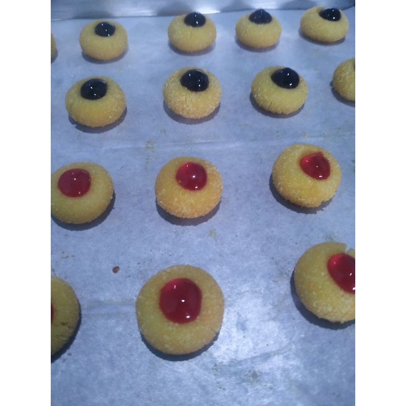 KUE THRUMBPRINT BLUE BERRY ENAK