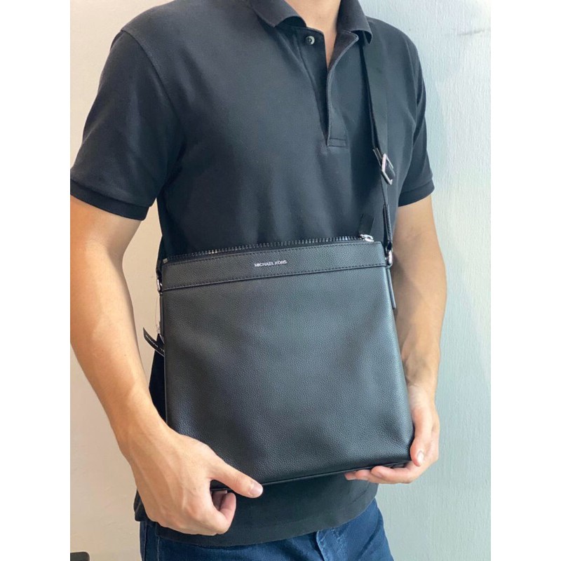 Tas Selempang Pria Michael Kors Cooper leather Crossbody