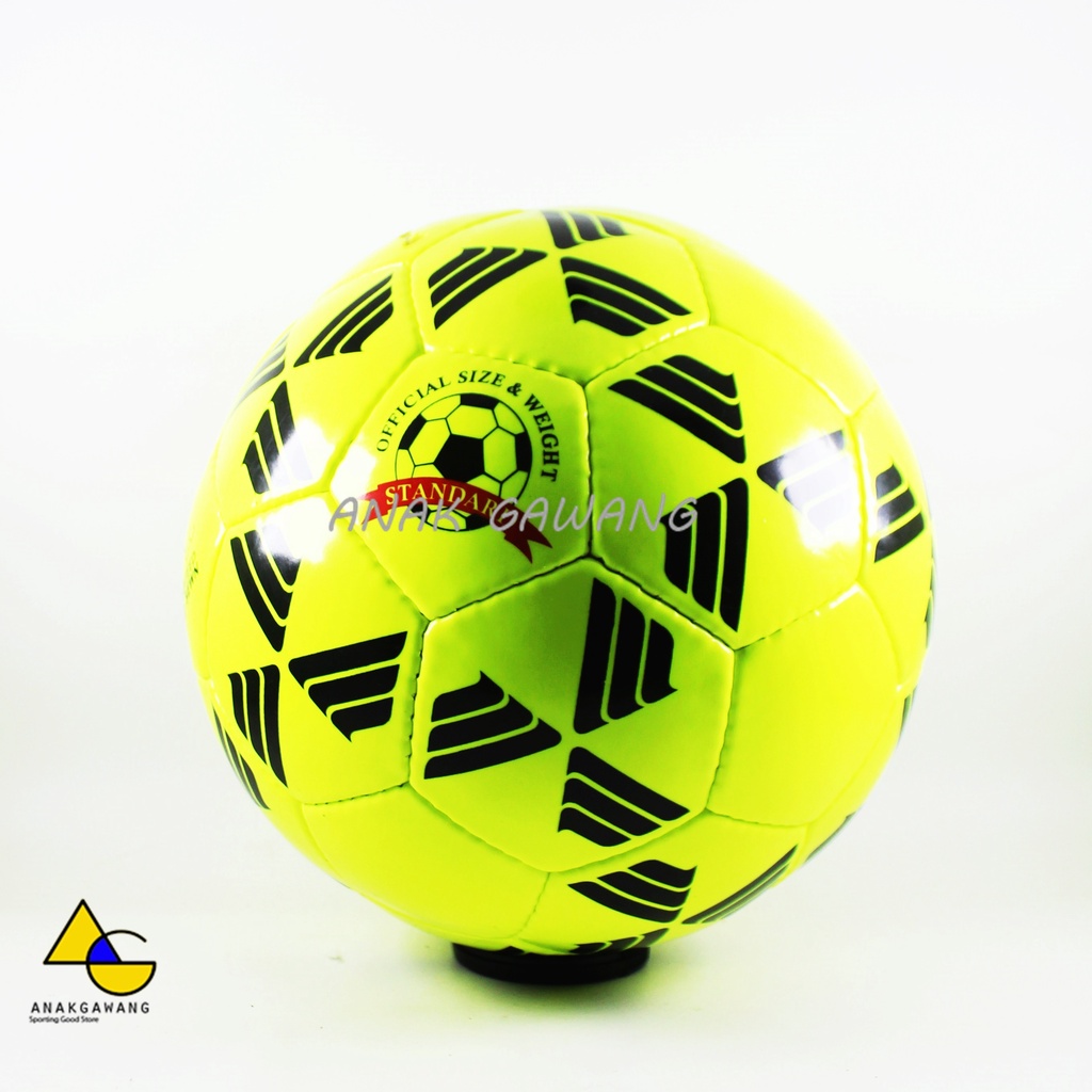 Bola Sepak Proteam Highlander Original Size 5 Anakgawang