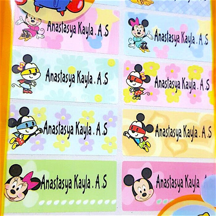 

Label nama stiker waterproof Mickey Mouse Zoro