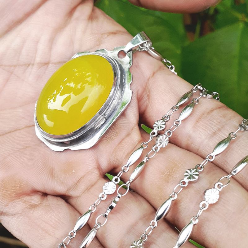 Batu Liontin Serpentine Giok Aceh