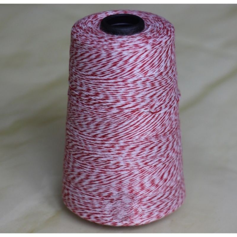 Benang jahit karung 150 gram warna merah isi 6 cones