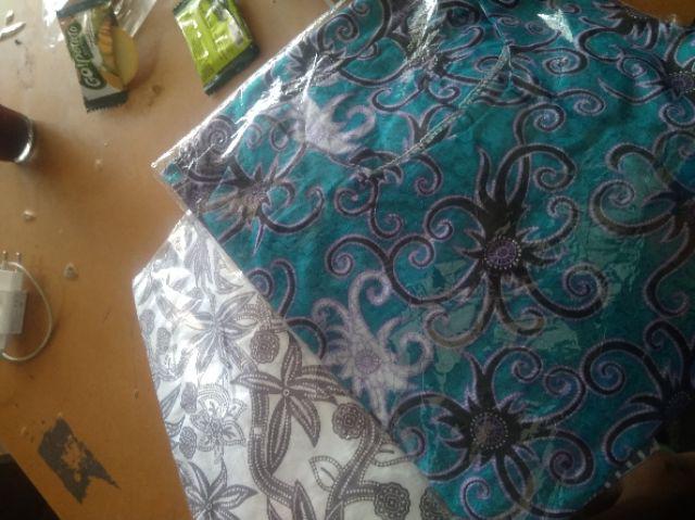 Atasan Batik Wanita Warna Soft Solo Terbaru